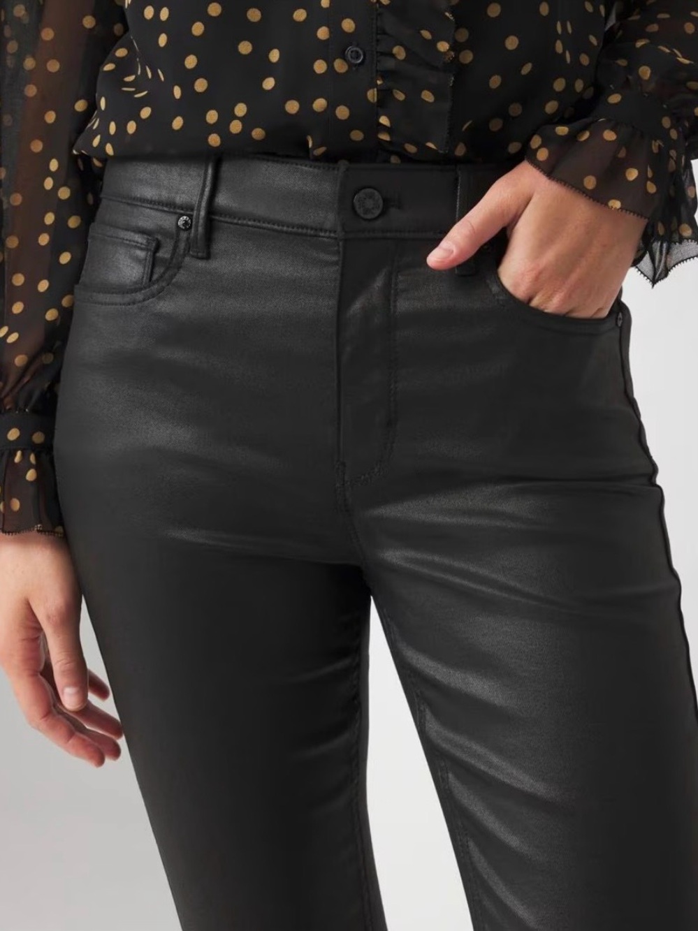 White House Black Market Coated Black Skinny Pants Woman’s 12 Short